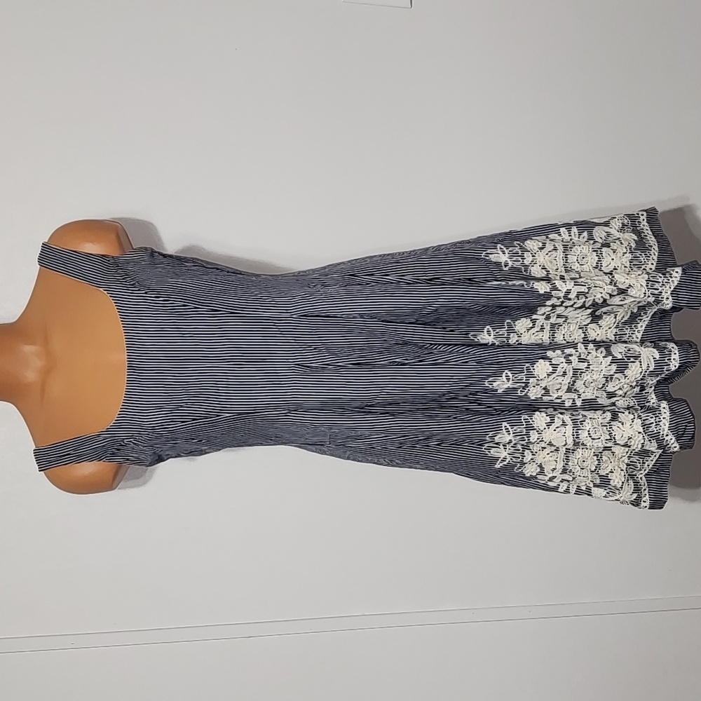 Nine West Stripe Floral Embroidered Dress Blue Size 4